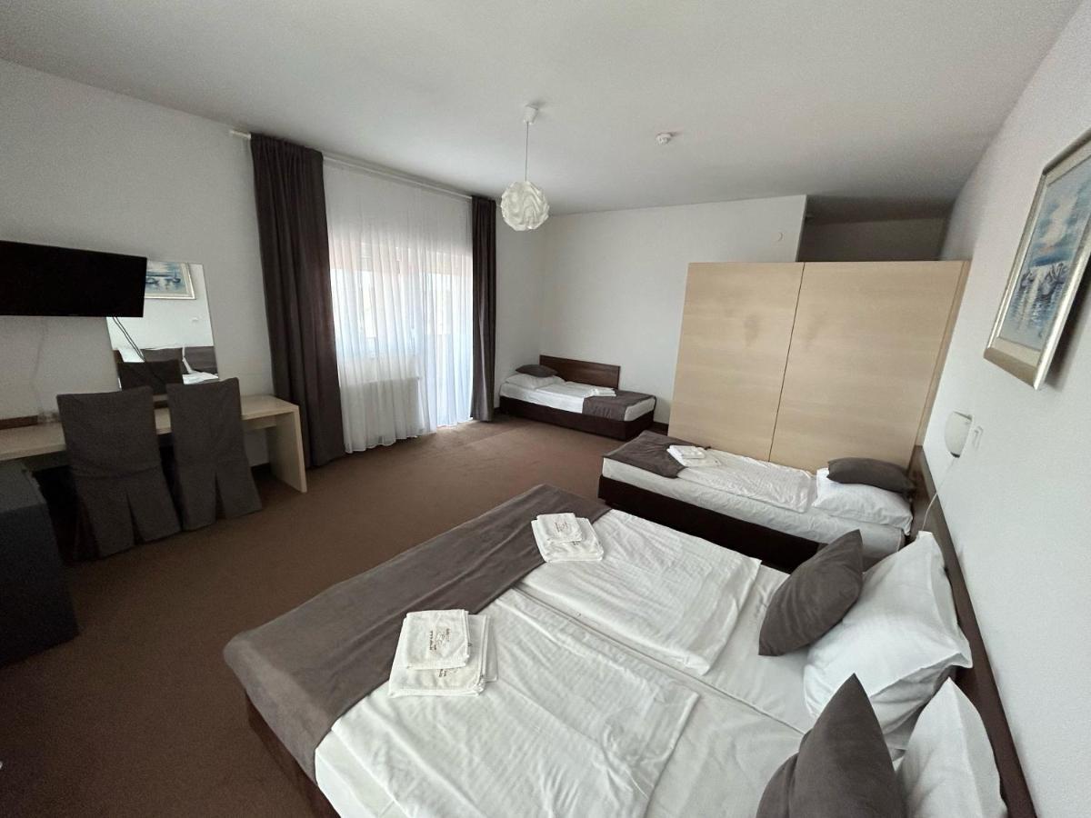 Rooms Laguna Sesvete Exterior foto